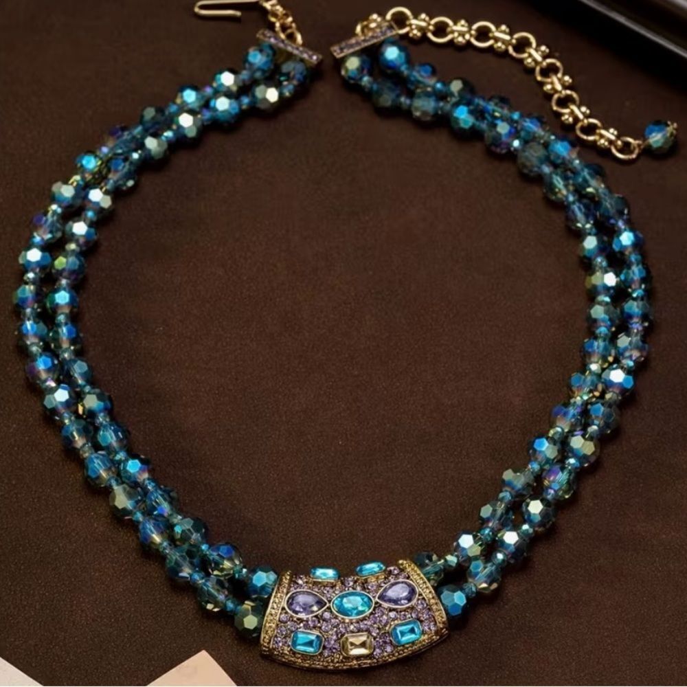 🩵 NEW Elegant Blue and Purple Crystal Beaded Necklace 🩵 - Picture 2 of 6